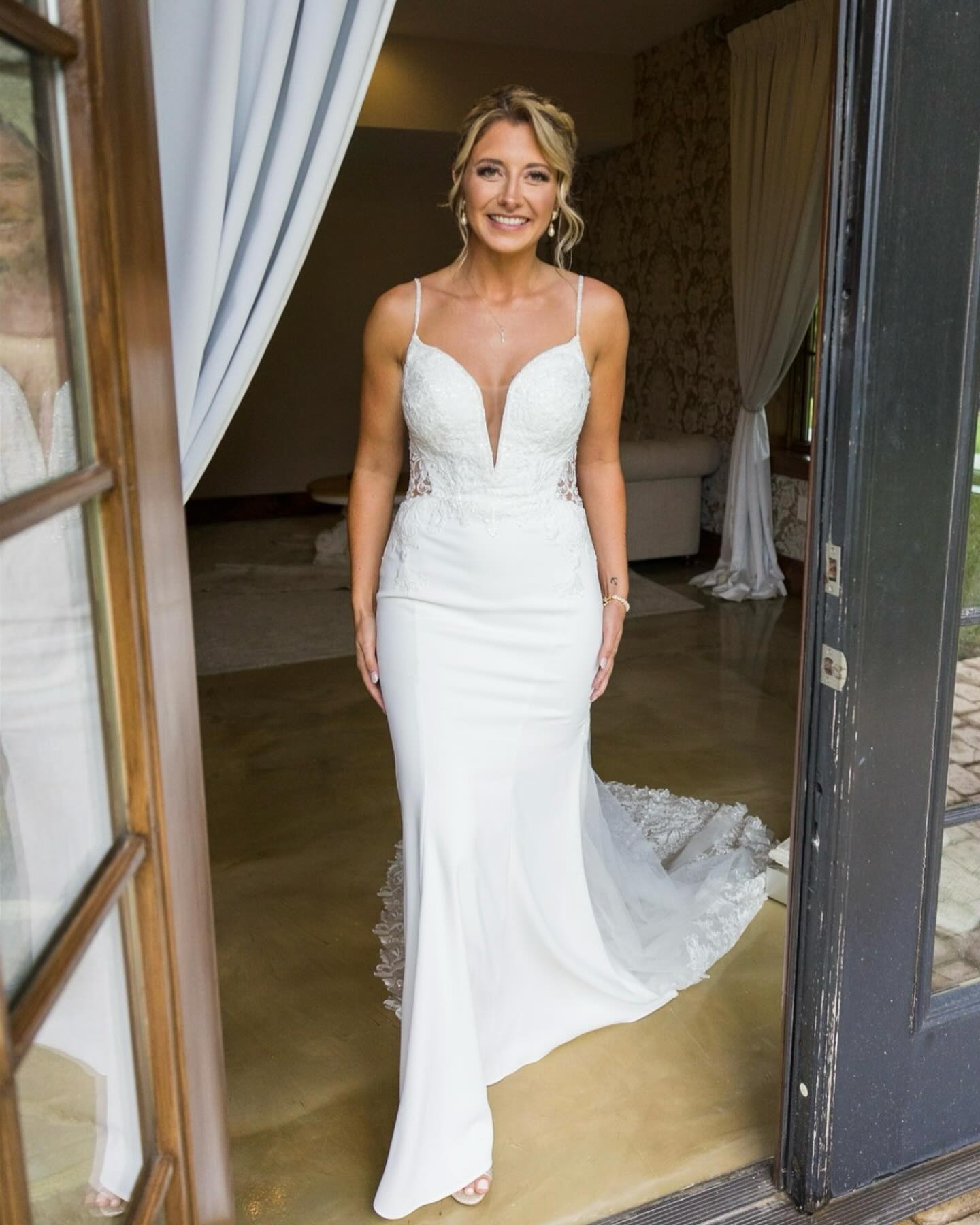 Bridal portrait at The Cedars at Carr Farm by The Pretty Agency